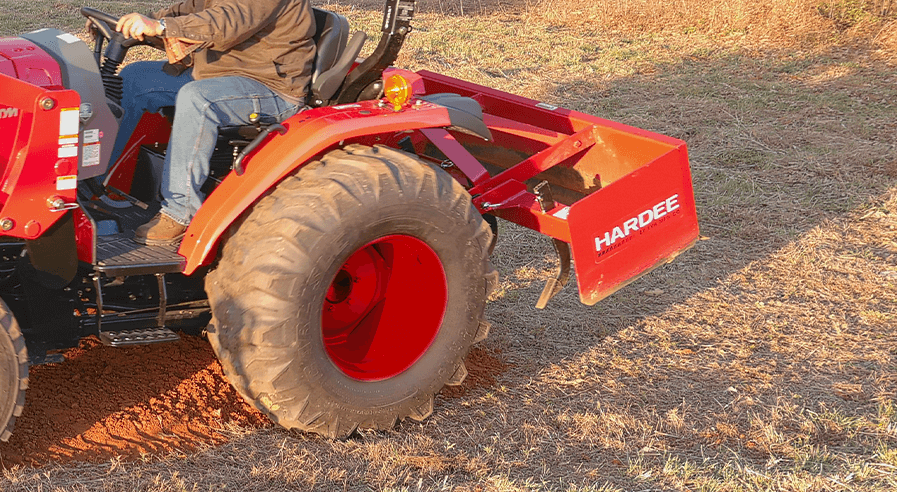 Maximize the versatility of your tractor with the box blade