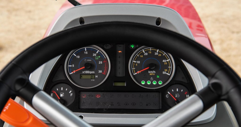 3. Digital instrument panel